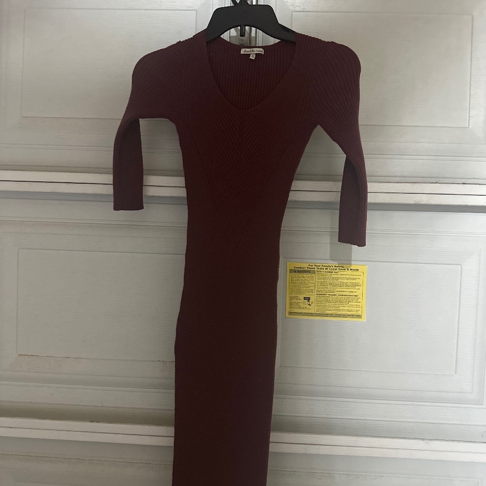 Fitted sweater dress